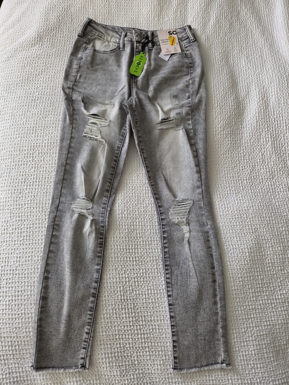 SO Women's Light Grey Ripped Skinny Jeans